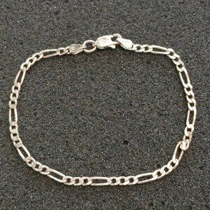 925 Sterling Silver Figaro Chain Bracelet 7.125” Length 3.1g